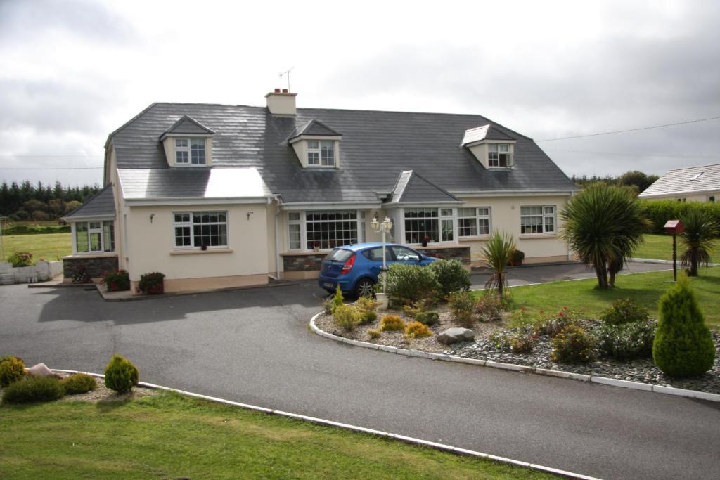 Strand'S End House Rooms Only, No Breakfast Served Cahersiveen Esterno foto