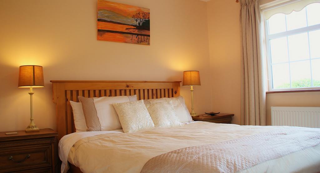 Strand'S End House Rooms Only, No Breakfast Served Cahersiveen Esterno foto