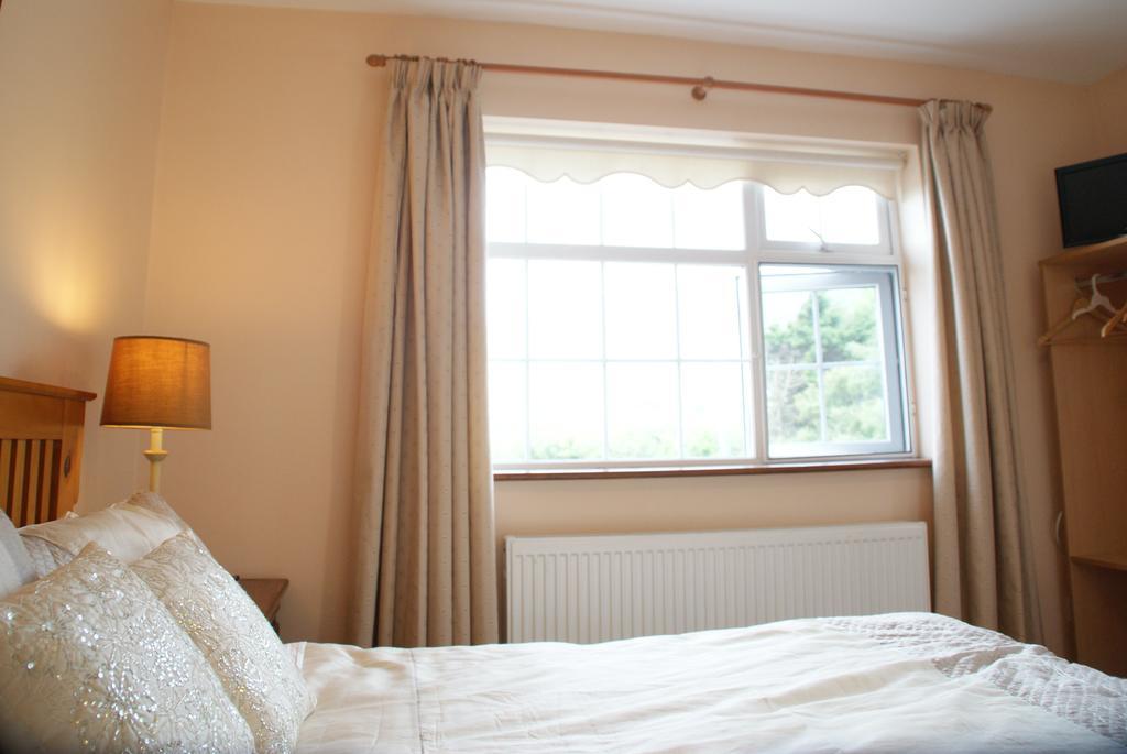 Strand'S End House Rooms Only, No Breakfast Served Cahersiveen Esterno foto